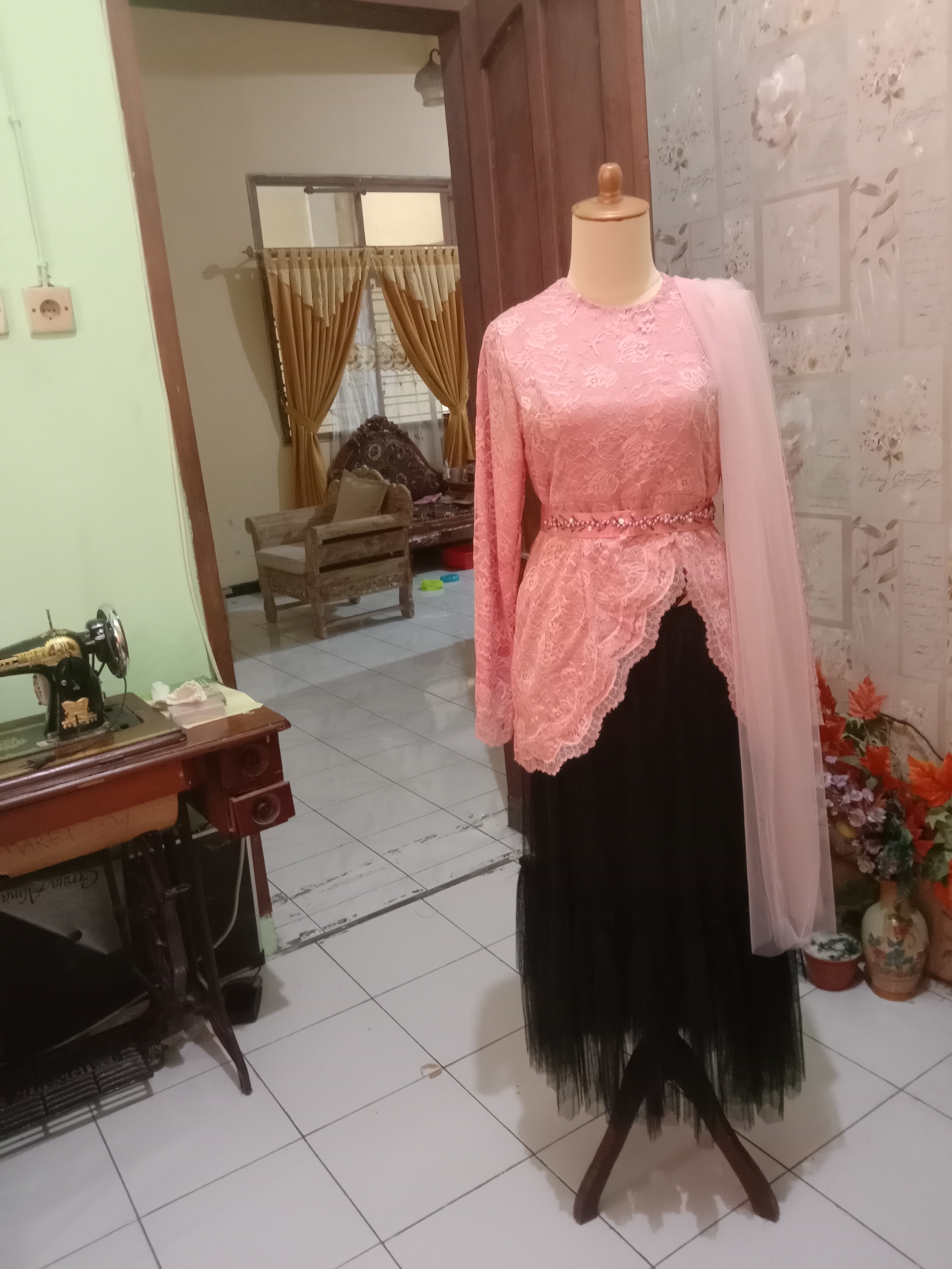Kebaya biasa tanpa Payet